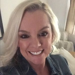 Meet your Posher, Jeanie